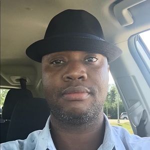 Meet your Posher, Pierre